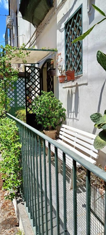 Zziny House Apartment Катания Екстериор снимка